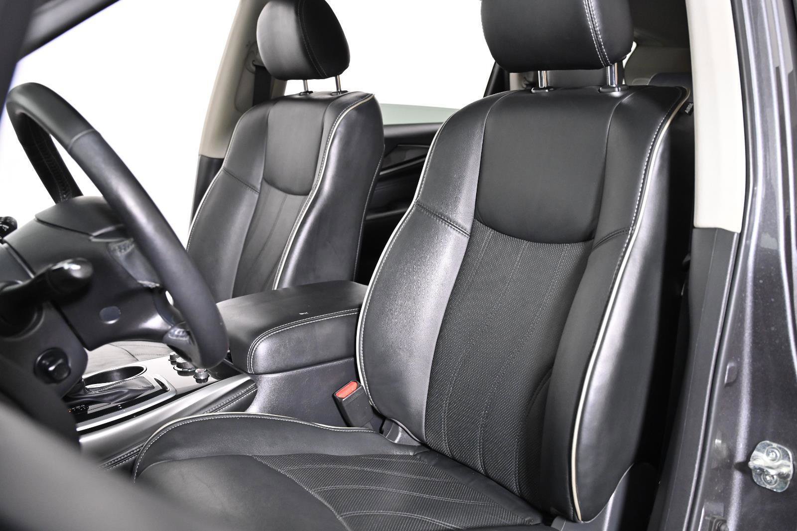 Used 2020 INFINITI QX60 Luxe w/ Essential Package image 29