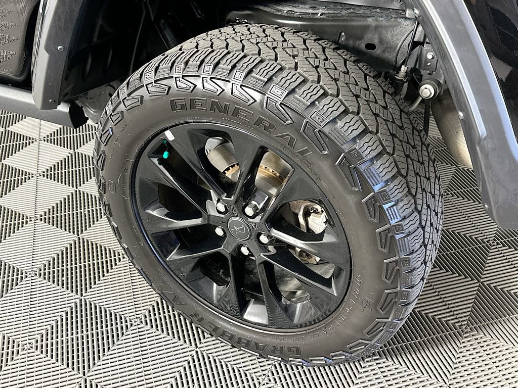 Certified 2024 Jeep Gladiator Sport image 40