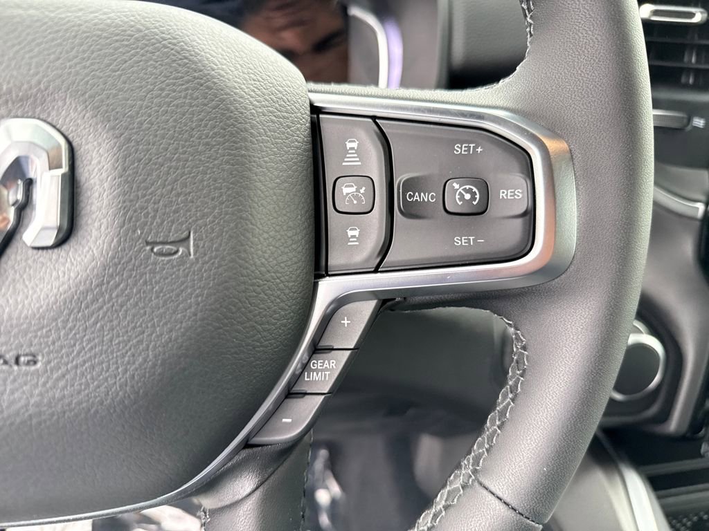 New 2026 RAM 1500 4x4 Crew Cab image 27