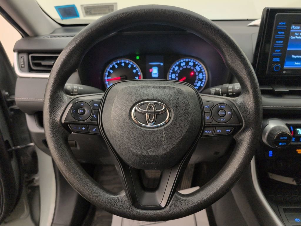 Used 2022 Toyota RAV4 XLE image 36