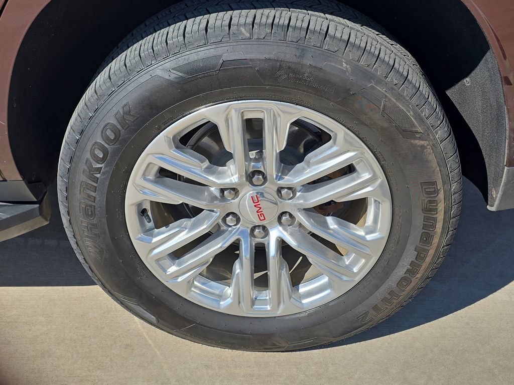 Used 2023 GMC Yukon SLT w/ SLT Premium Package AWD/4WD image 34