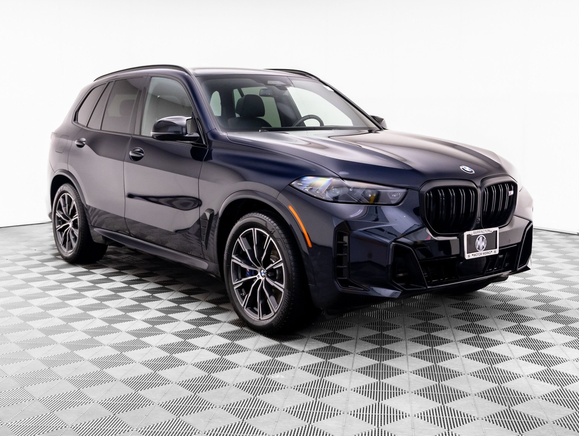 Used 2024 BMW X5 M60i AWD/4WD image 7