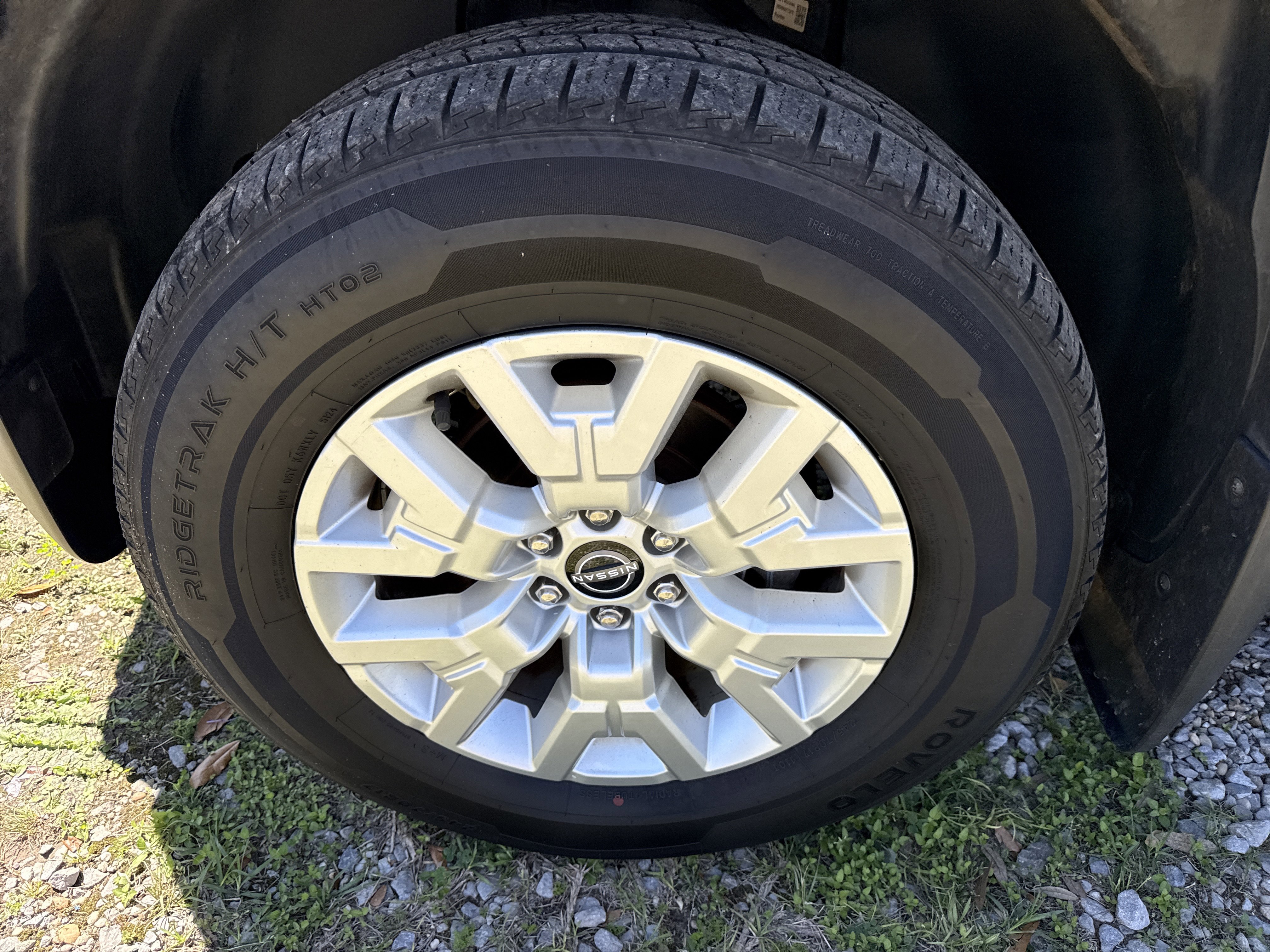 Used 2022 Nissan Frontier SV RWD image 31