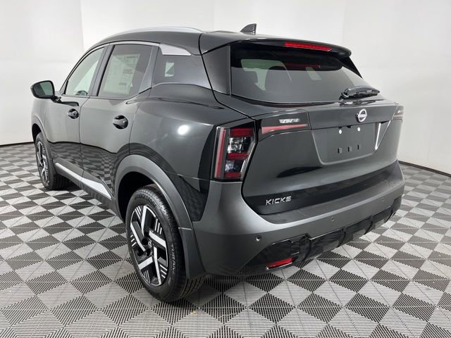 New 2026 Nissan Kicks SV w/ SV Premium Package image 7