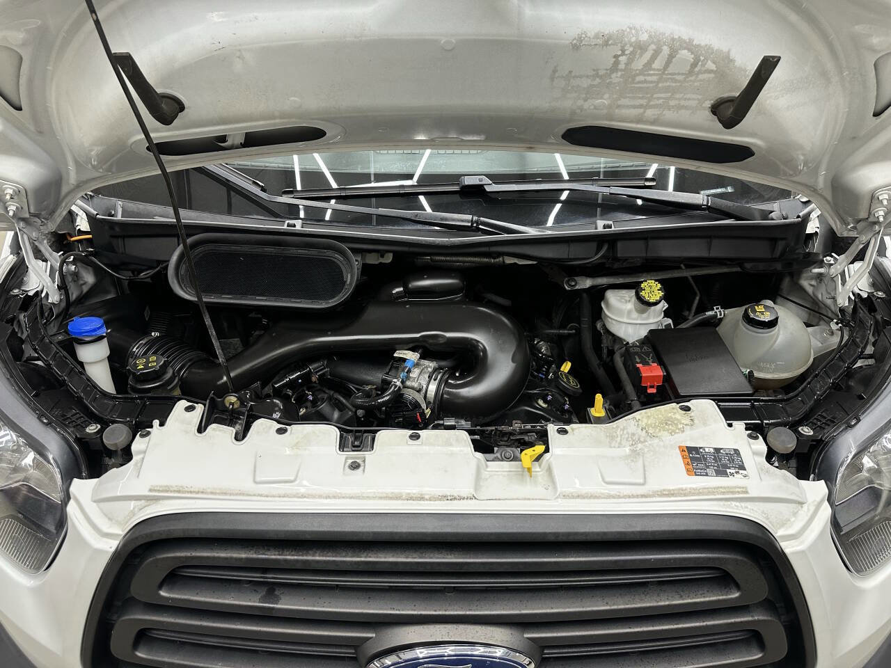 Used 2019 Ford Transit 150 148 Medium Roof image 7