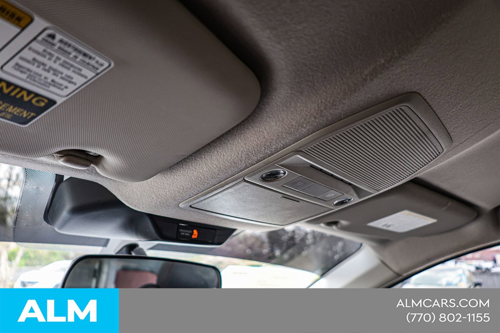 Used 2025 Nissan Kicks SR image 49