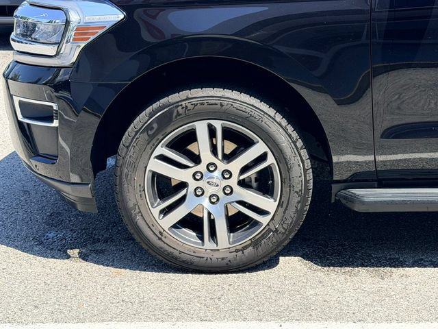 Used 2024 Ford Expedition Max Limited AWD/4WD image 9