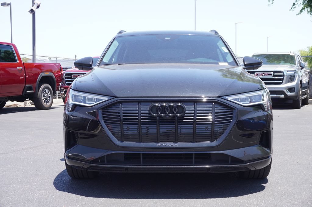Used 2022 Audi e-tron Premium Plus w/ Premium Plus Package AWD/4WD image 5