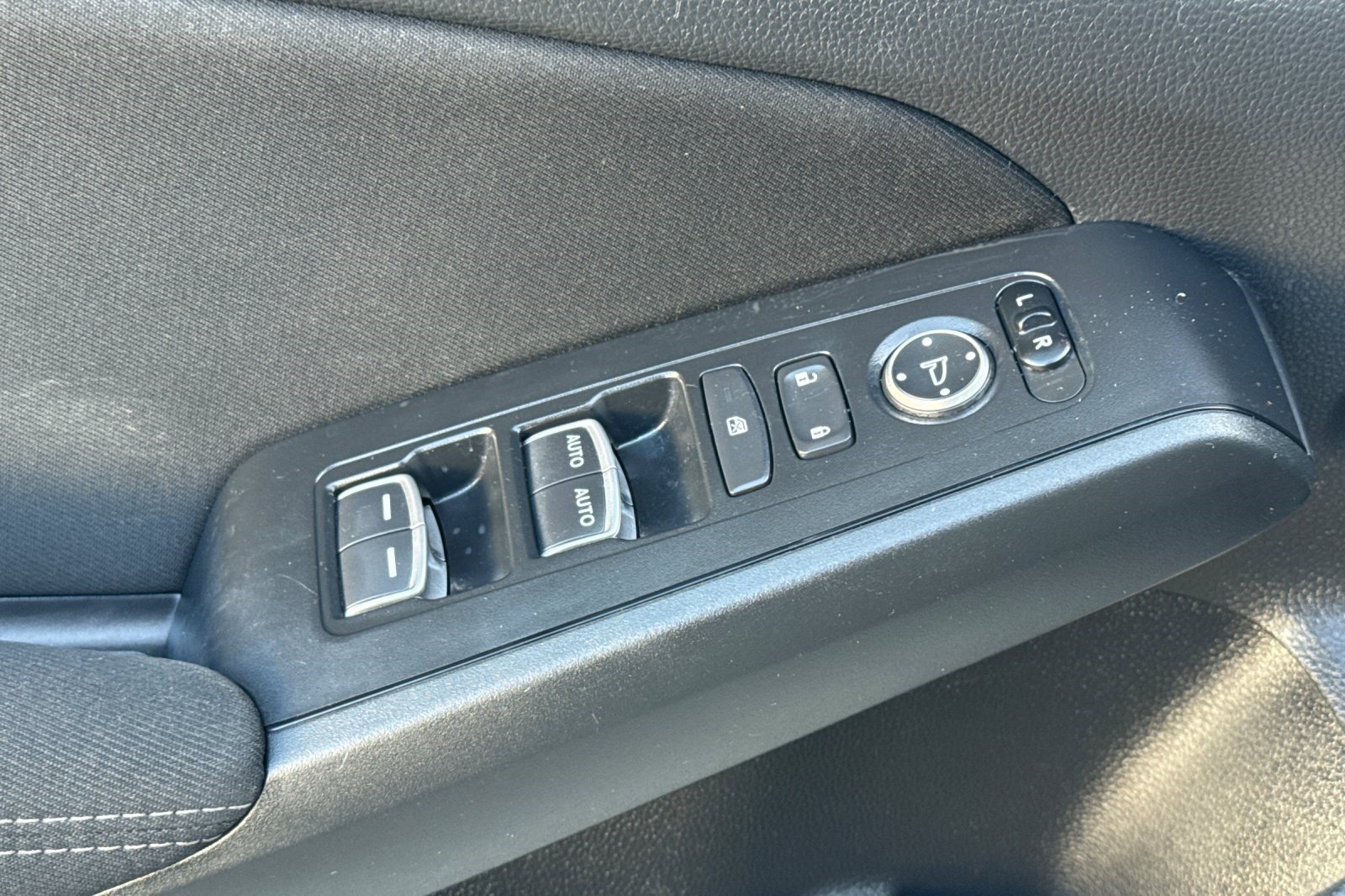 Used 2023 Honda Civic Sport image 14