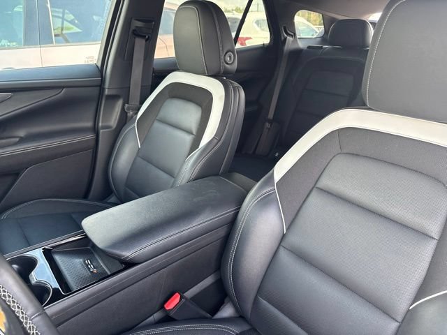 Used 2024 Chevrolet Blazer EV LT AWD/4WD image 29