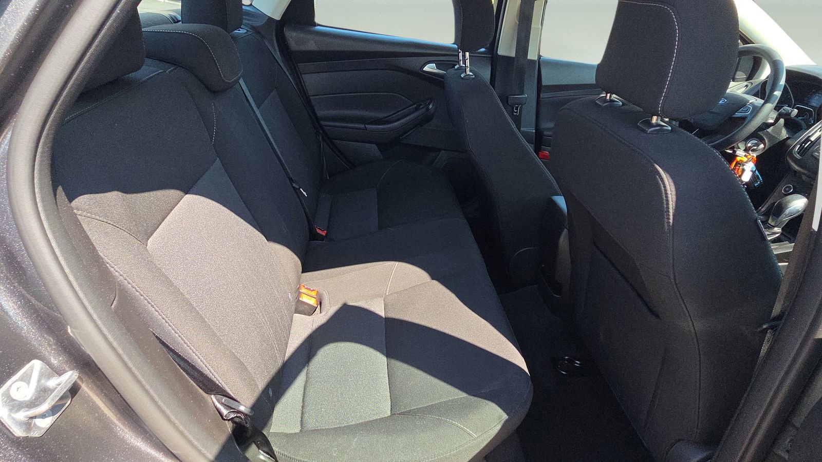 Used 2018 Ford Focus SE image 22