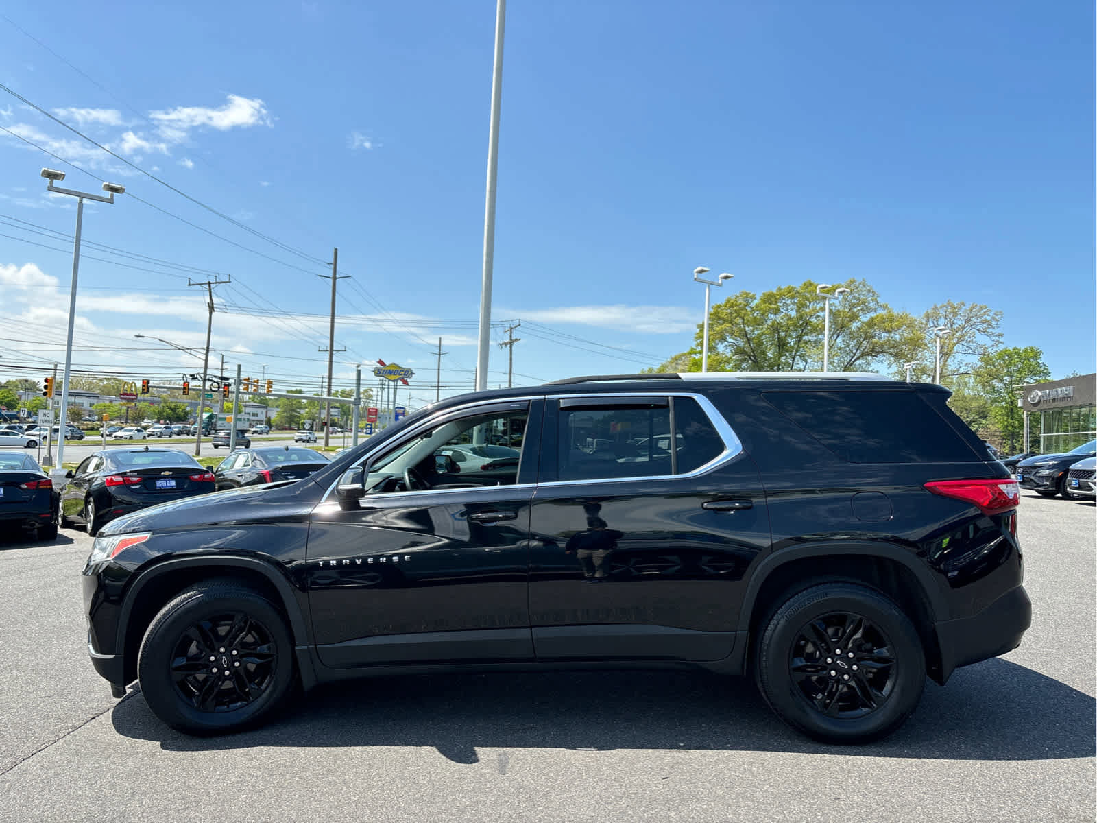 Used 2018 Chevrolet Traverse LT AWD/4WD image 6