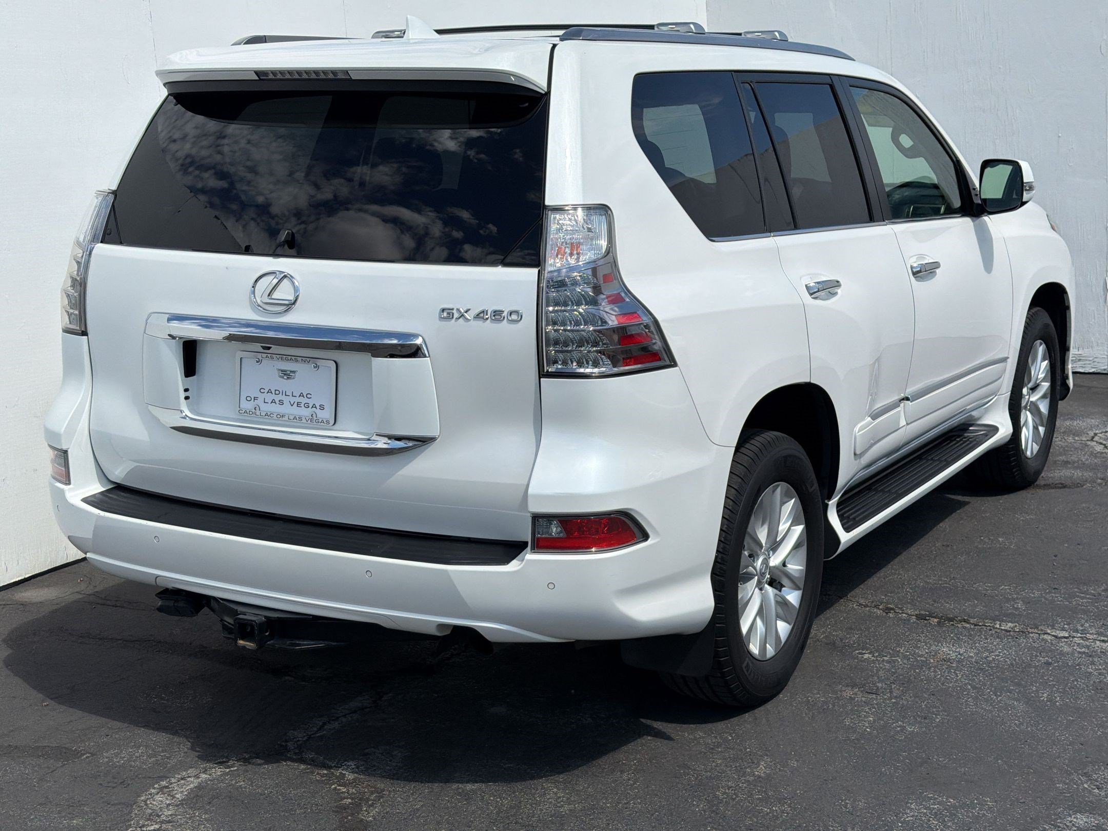 Used 2017 Lexus GX 460 Premium w/ Premium Package AWD/4WD image 8