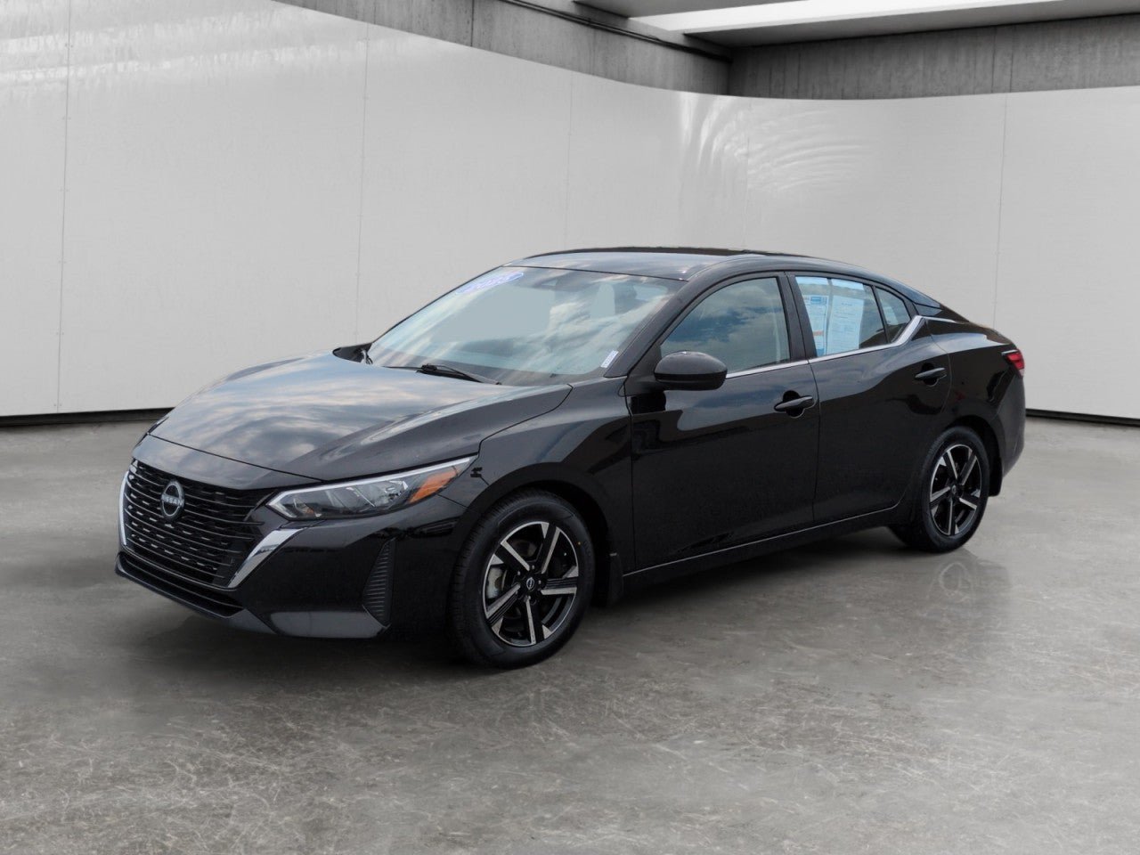 Used 2025 Nissan Sentra SV FWD image 3