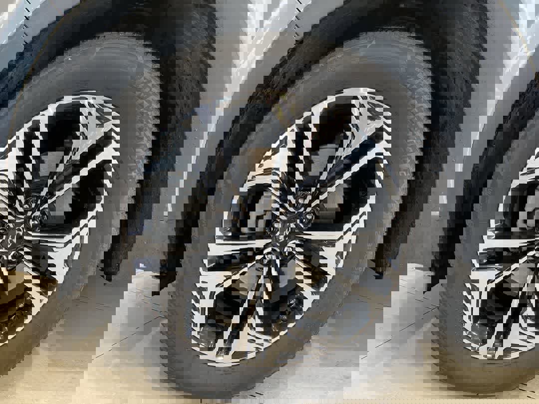 Used 2020 Hyundai Santa Fe SEL image 10