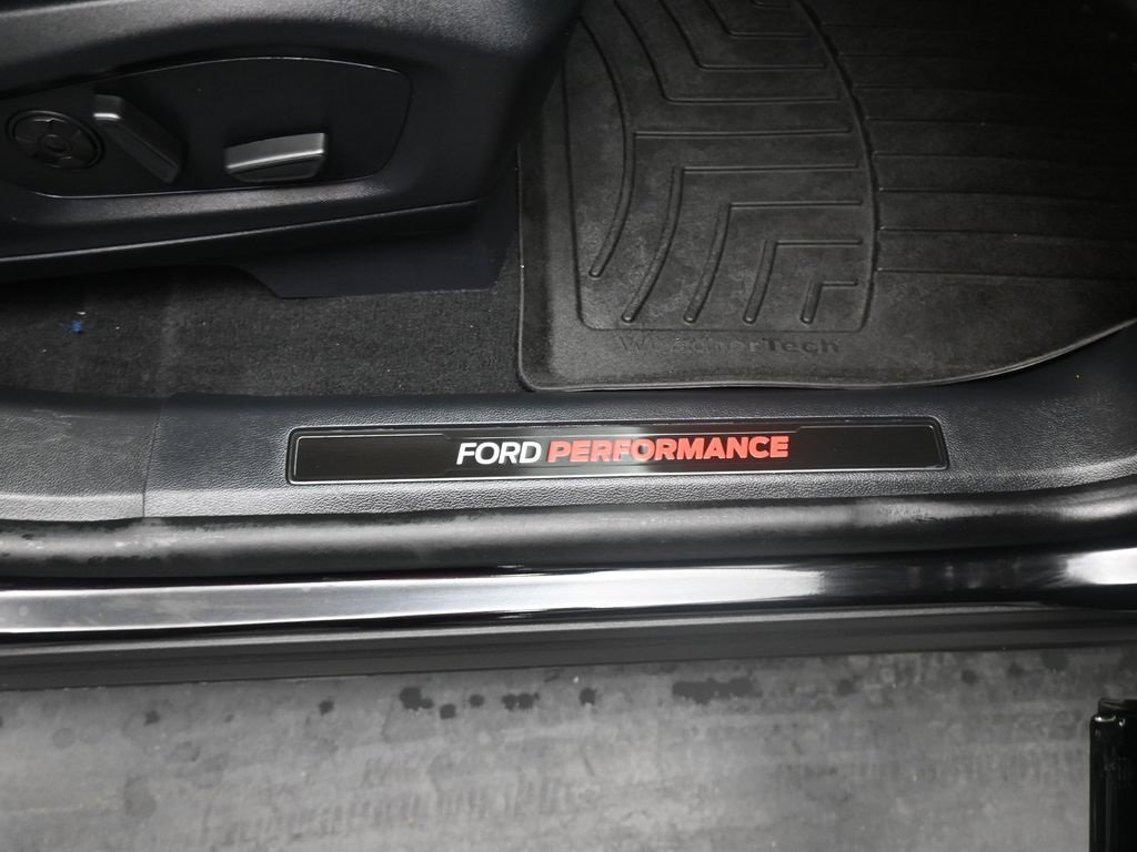 Used 2025 Ford Explorer ST w/ Sun And Sound Package image 7