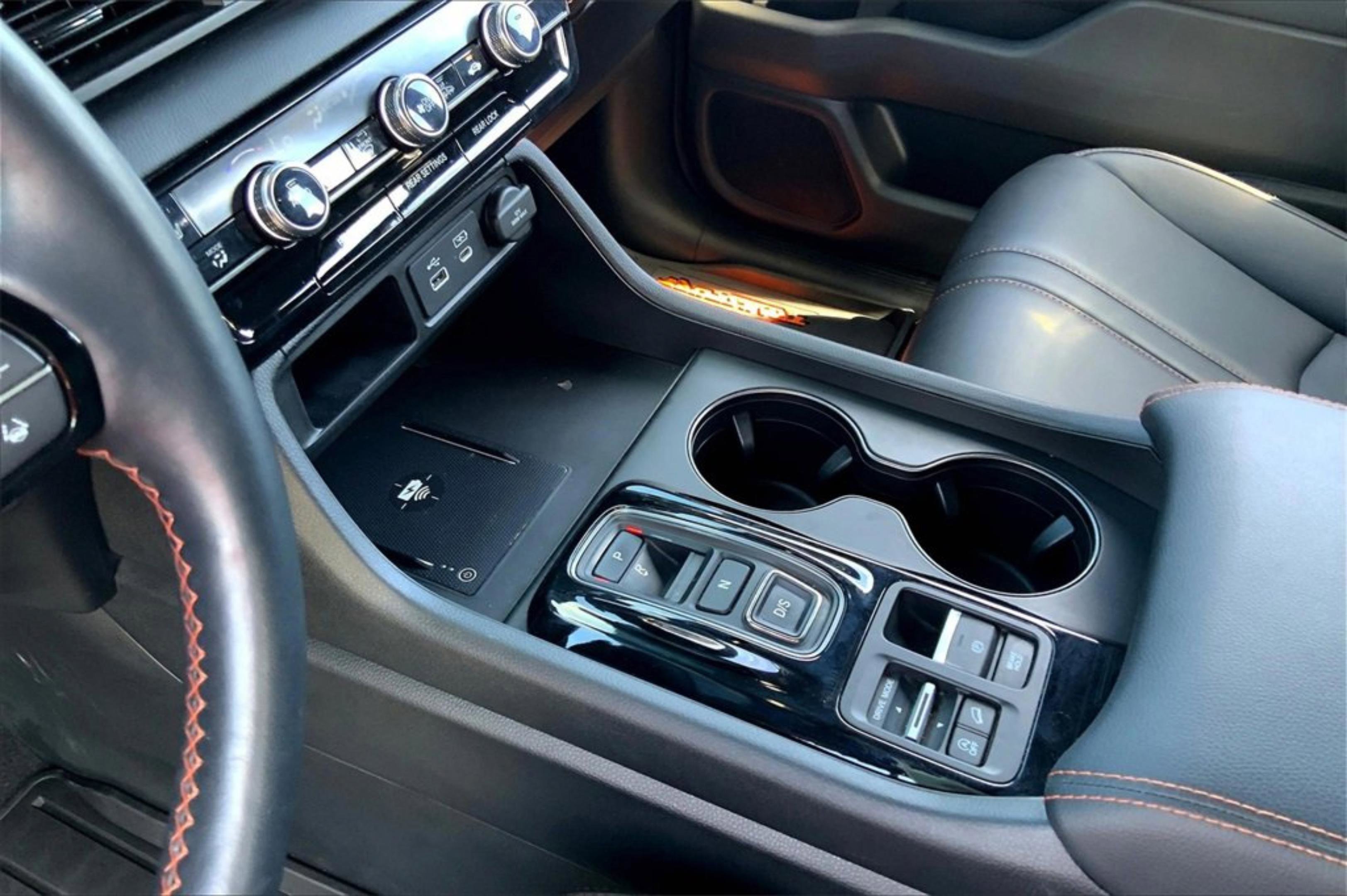 Used 2024 Honda Pilot TrailSport image 18