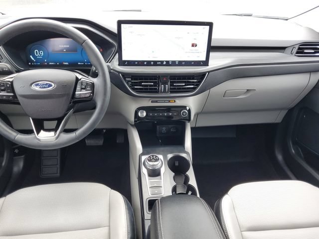 Certified 2023 Ford Escape Platinum AWD/4WD image 30
