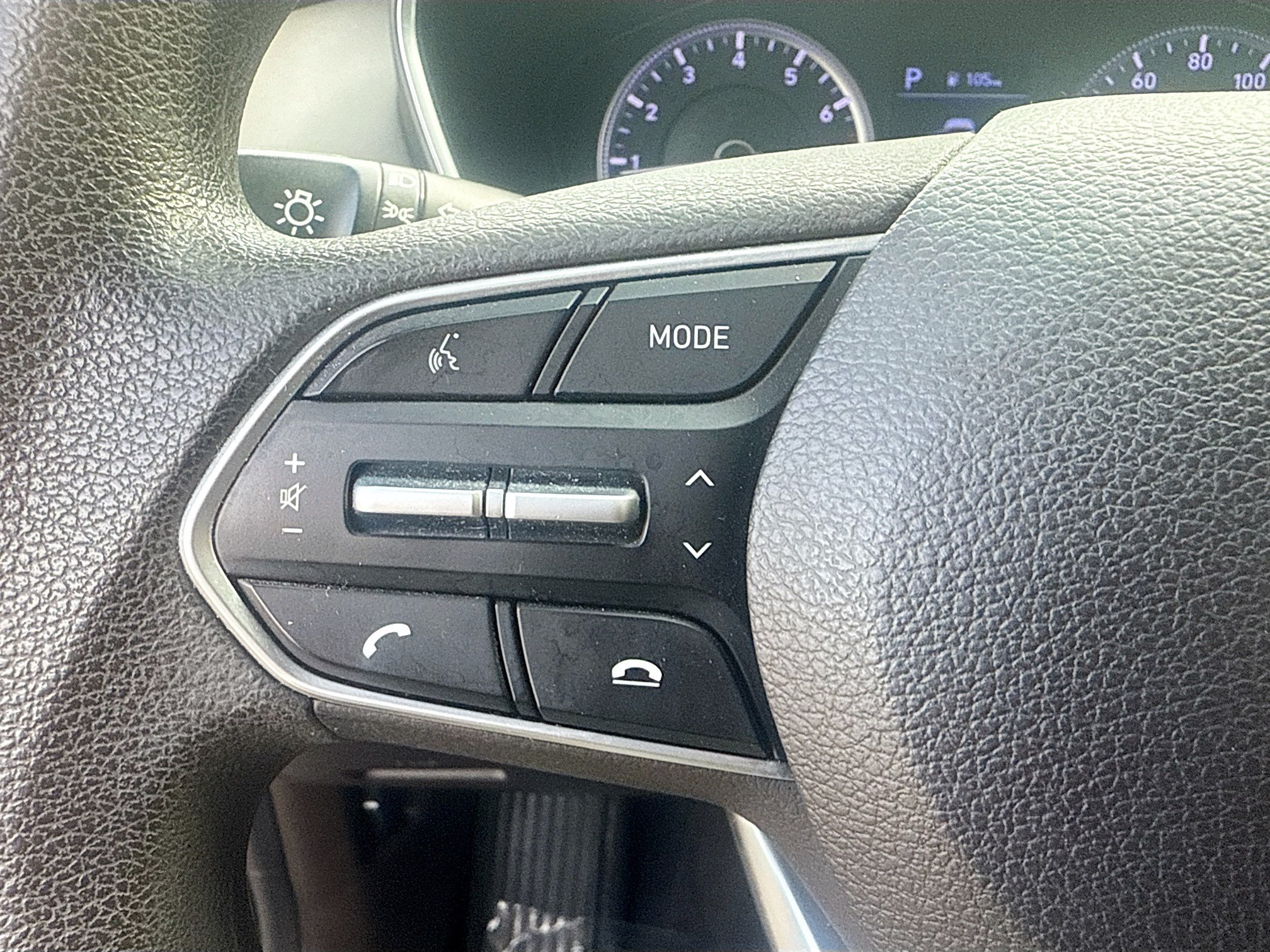 Used 2019 Hyundai Santa Fe SE FWD image 36
