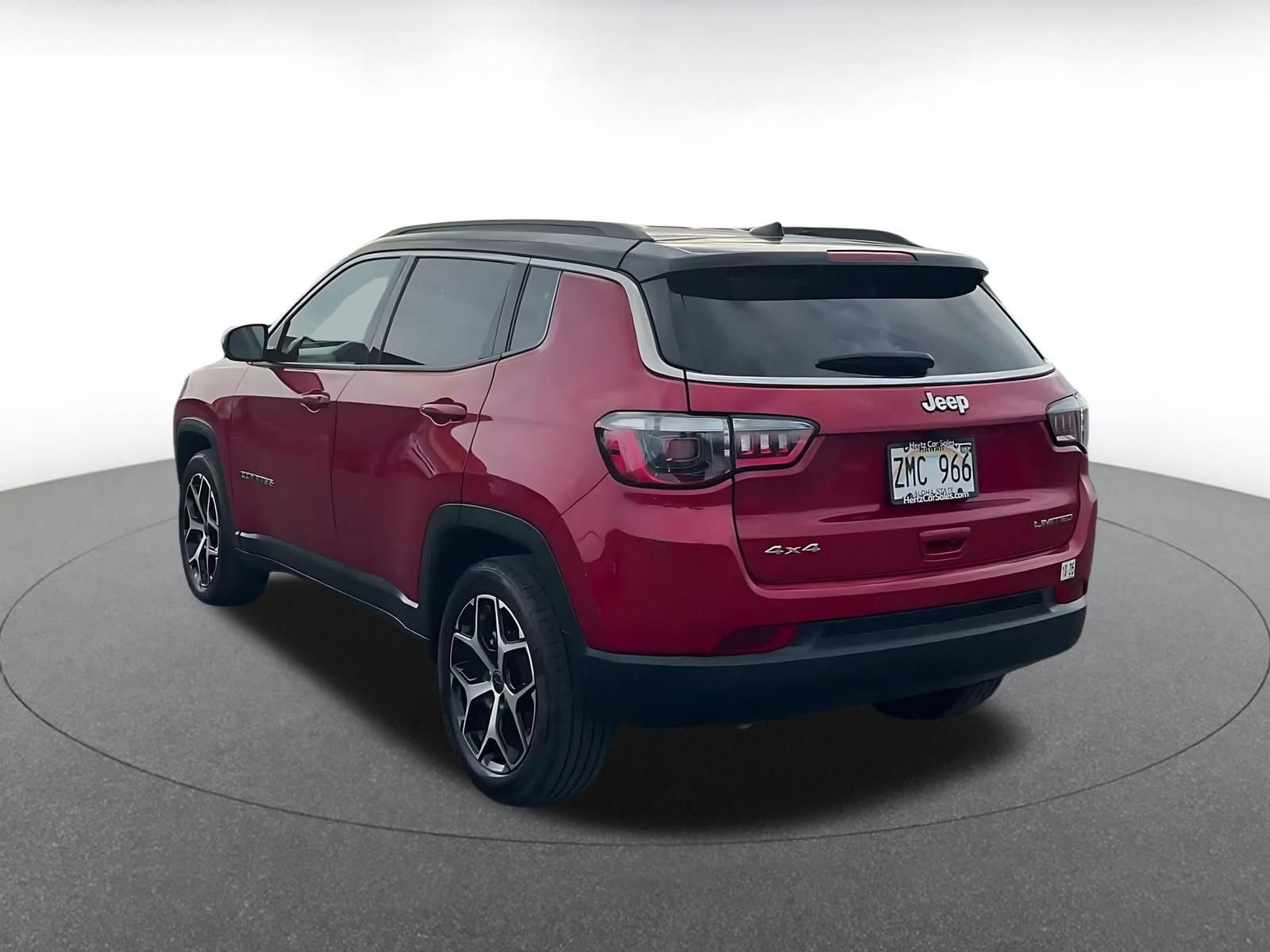Used 2025 Jeep Compass Limited AWD/4WD image 10