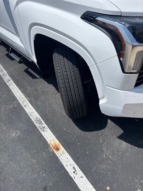 Used 2025 Toyota Tundra SR AWD/4WD image 3
