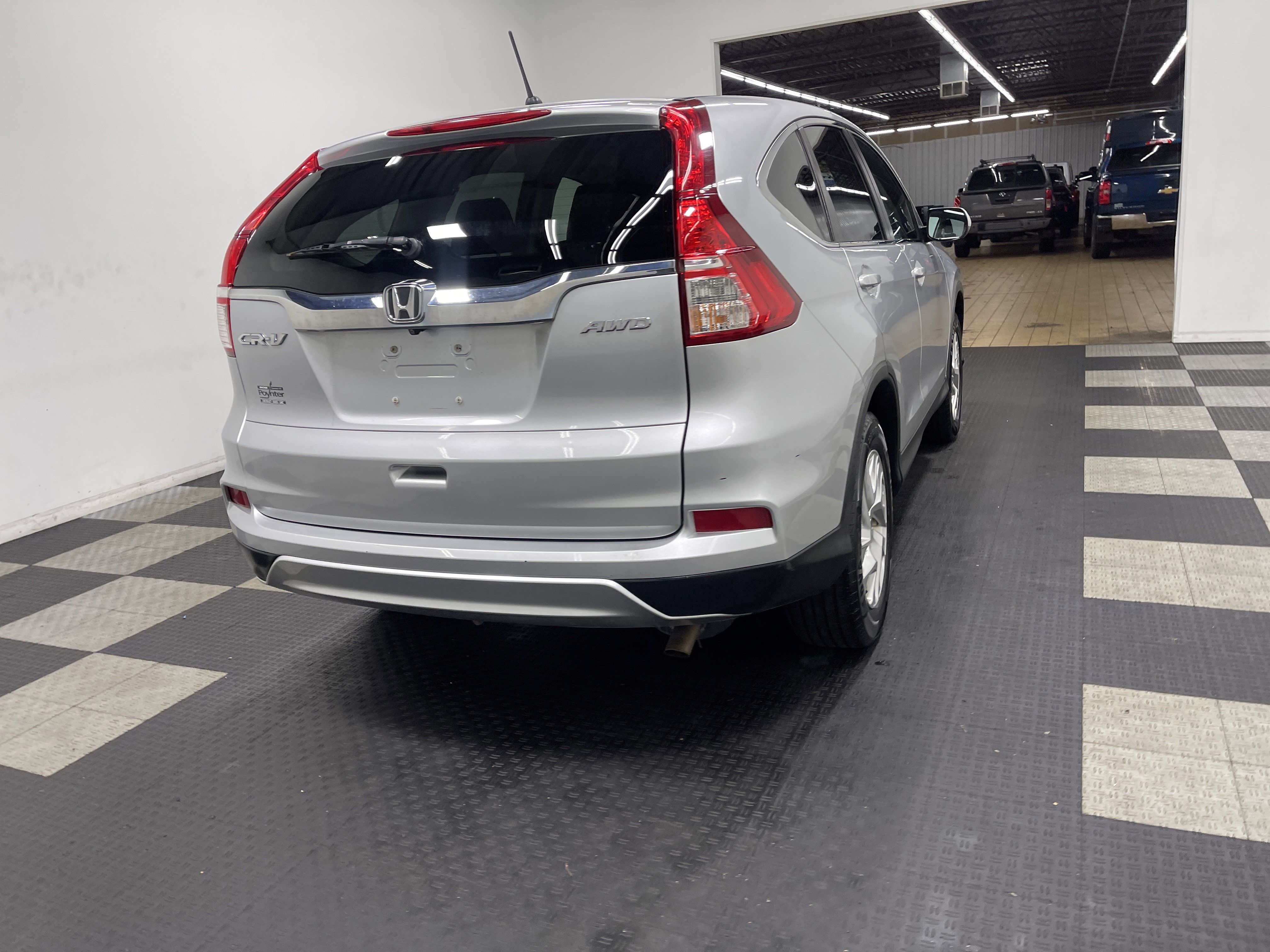 Used 2016 Honda CR-V EX image 5