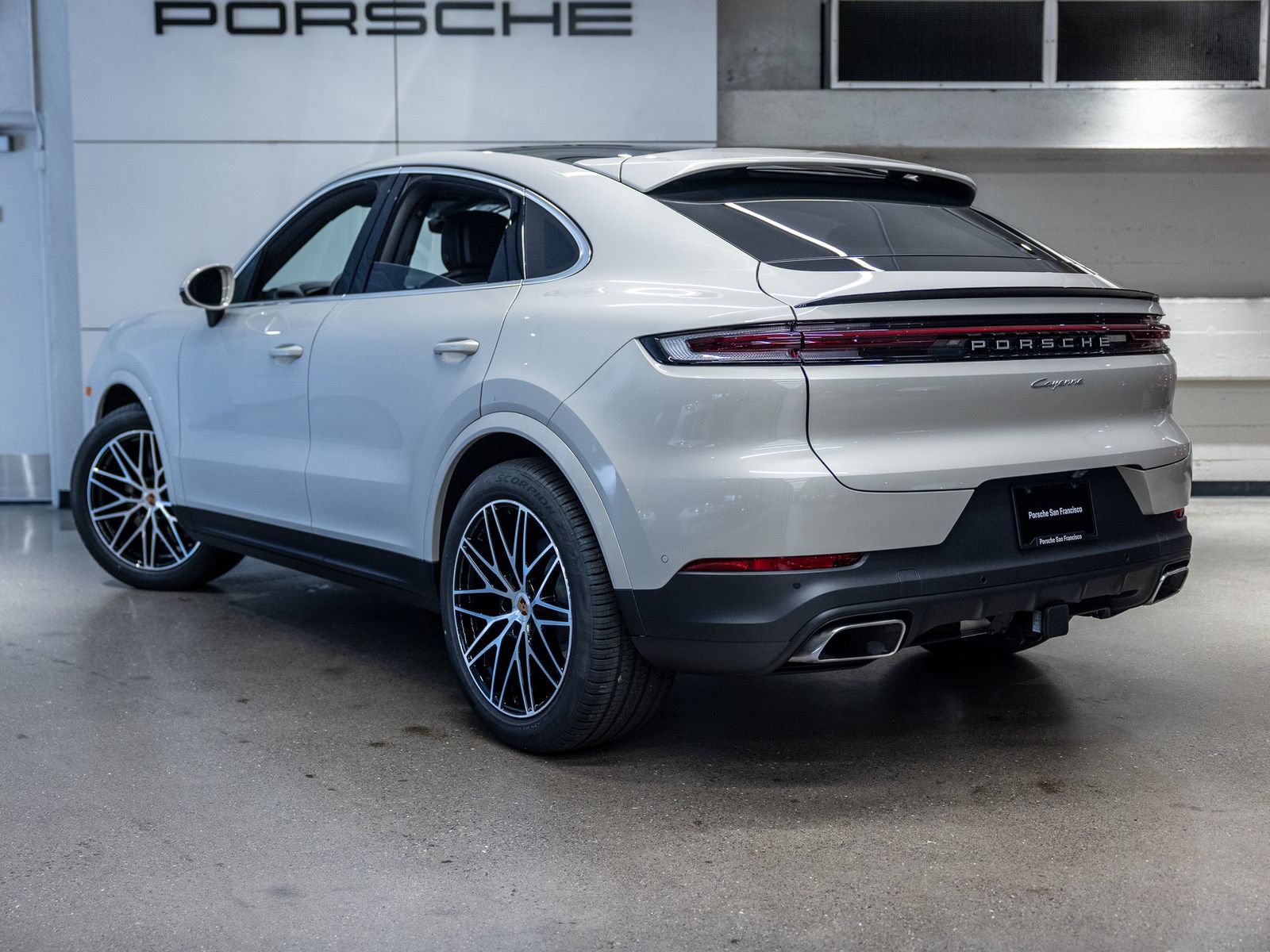 New 2026 Porsche Cayenne Coupe AWD/4WD image 3
