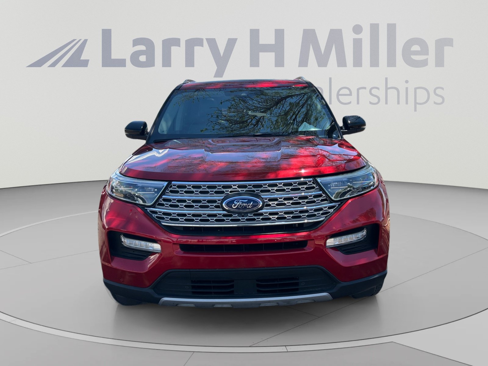 Used 2021 Ford Explorer Limited w/ Equipment Group 301A RWD image 8