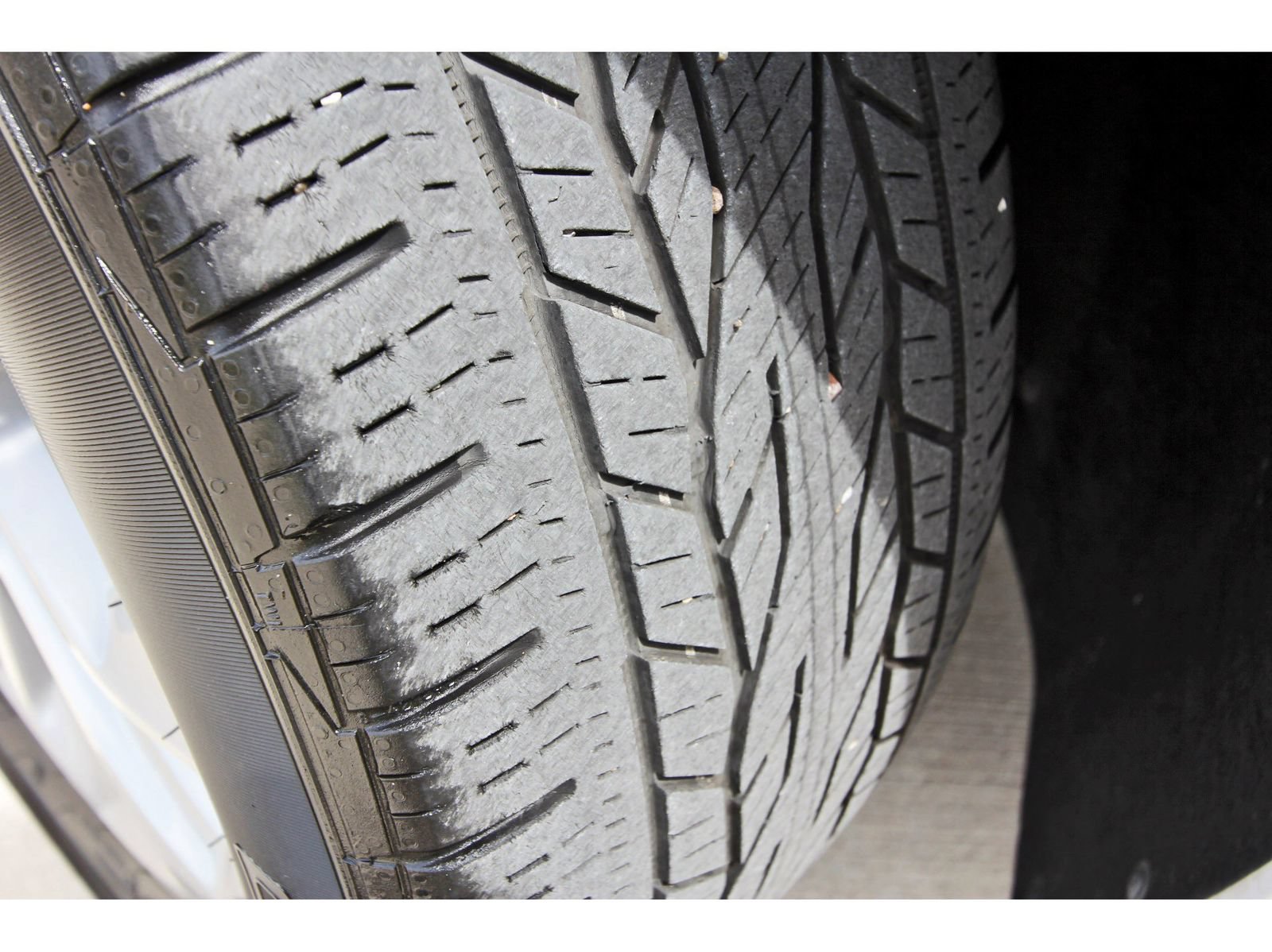 Used 2021 Chevrolet Traverse Premier w/ LPO, Floor Liner Package FWD image 35
