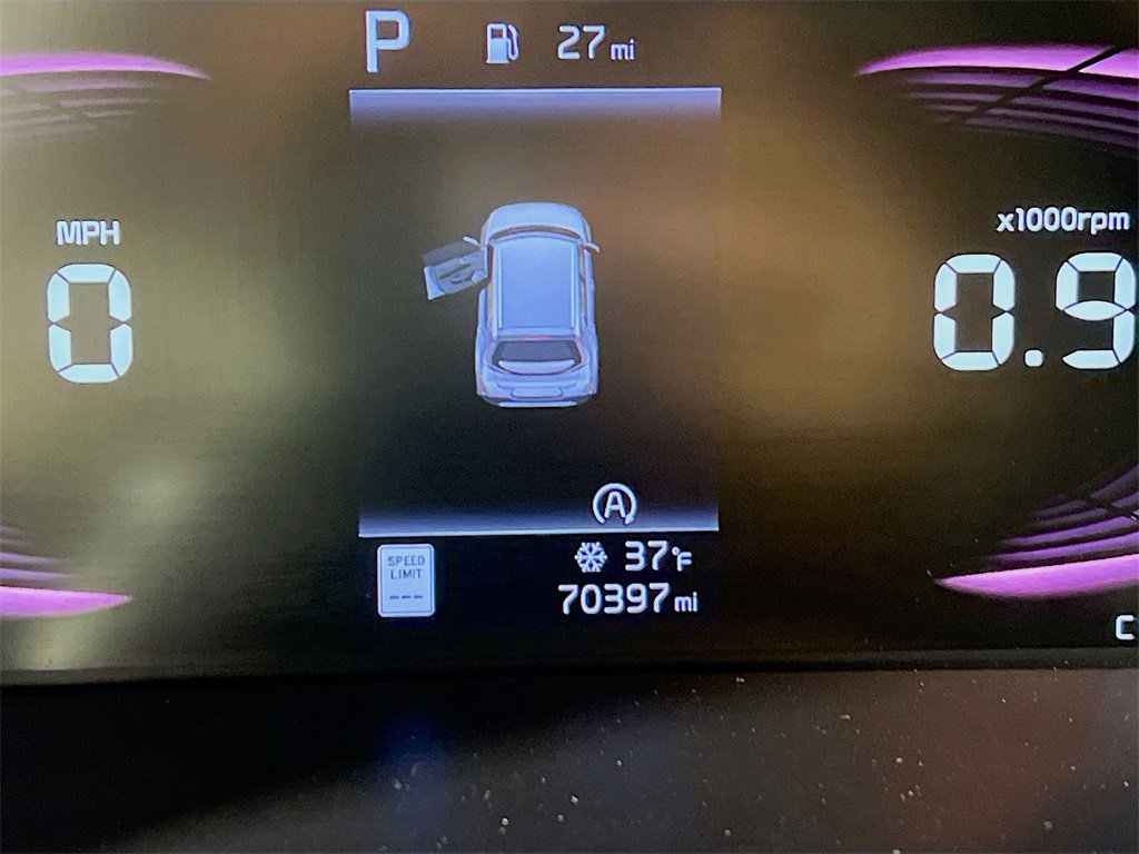 Used 2023 Kia Soul LX w/ Option Group 015 image 12