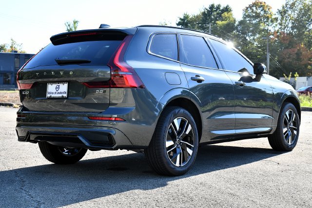 New 2027 Volvo XC60 B5 Core AWD/4WD image 7