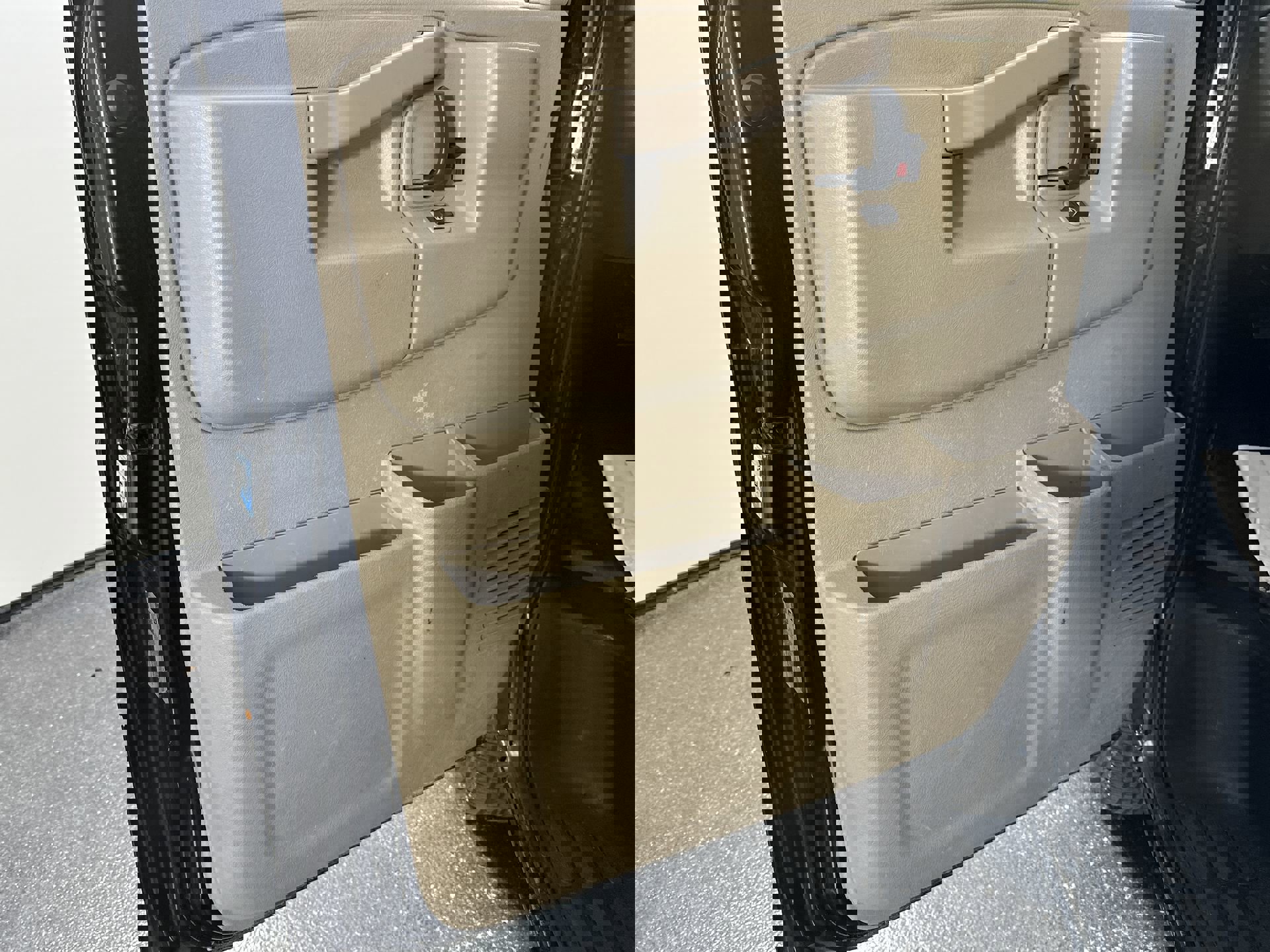 Used 2020 Chevrolet Express 3500 image 32