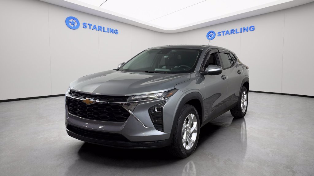 Certified 2024 Chevrolet Trax LS w/ LS Convenience Package FWD image 17