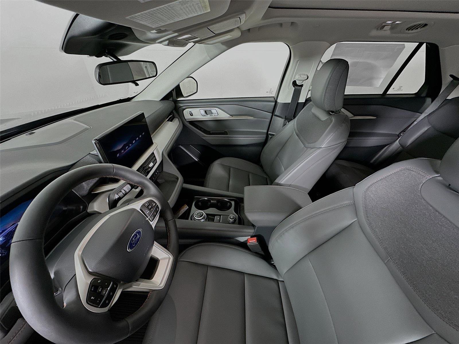 New 2026 Ford Explorer Active w/ Active Comfort Package image 11