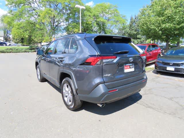 Used 2025 Toyota RAV4 XLE AWD/4WD image 4