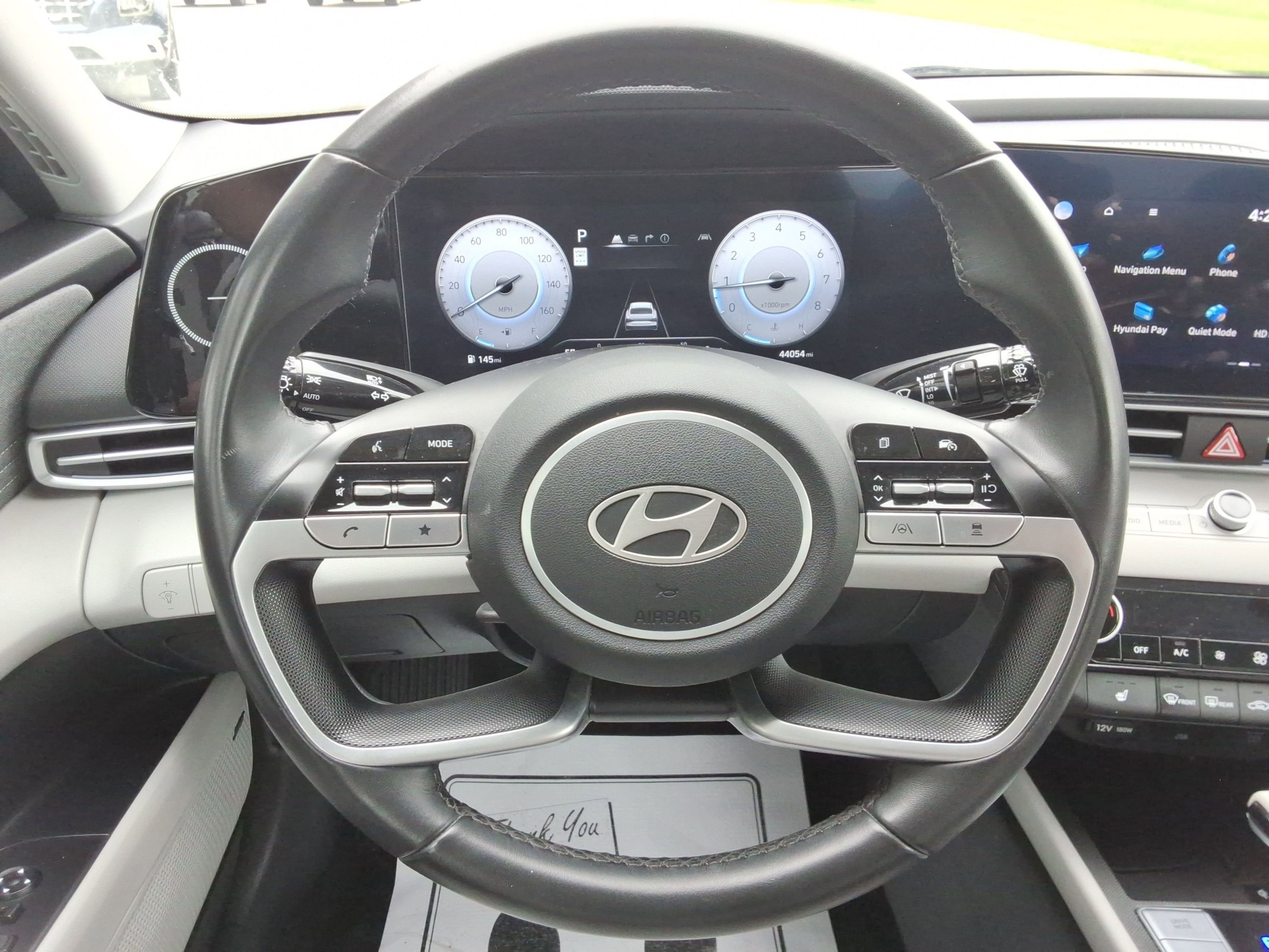 Used 2024 Hyundai Elantra Limited FWD image 11