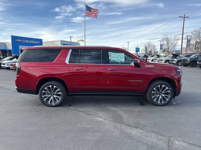 New 2026 Chevrolet Suburban High Country AWD/4WD image 8