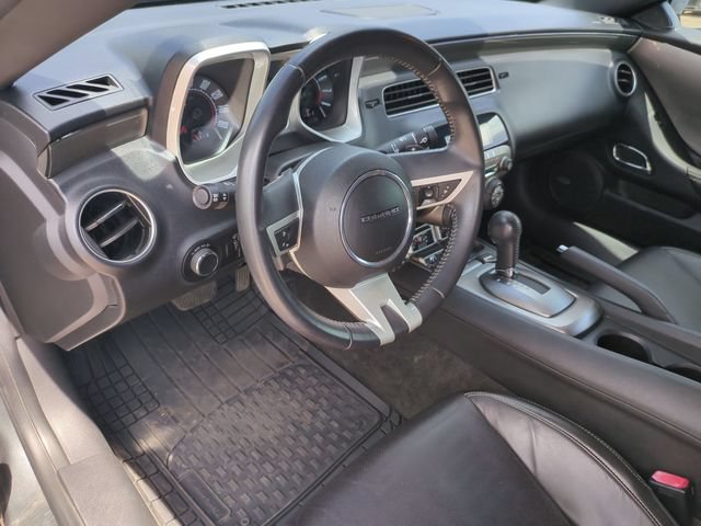 Used 2010 Chevrolet Camaro LT w/ RS Package RWD image 7