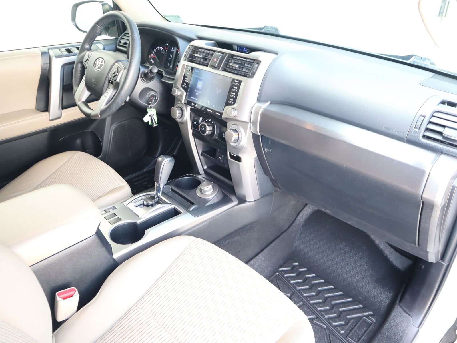 Used 2021 Toyota 4Runner SR5 AWD/4WD image 54