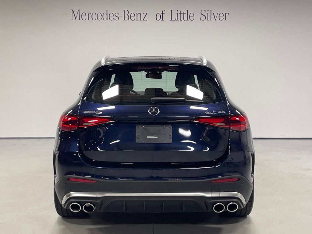 Used 2024 Mercedes-Benz GLC 43 AMG 4MATIC image 4