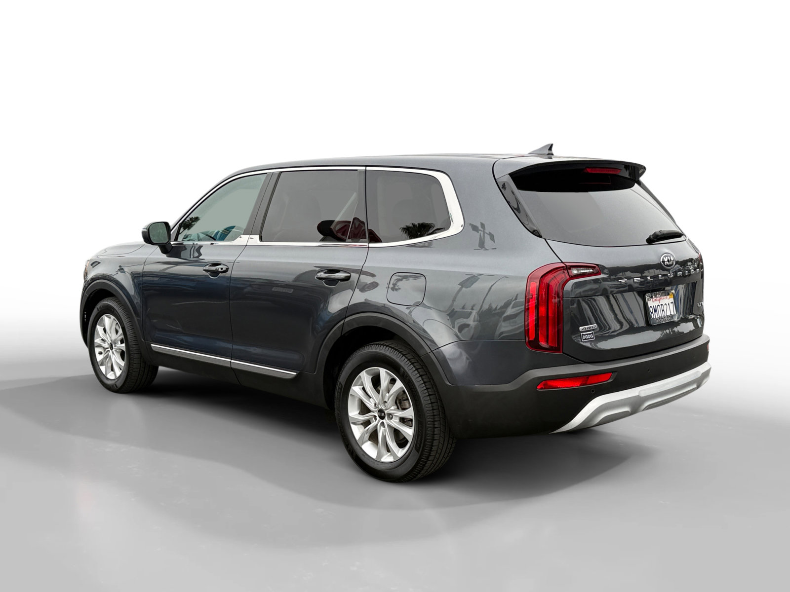 Certified 2020 Kia Telluride LX image 3