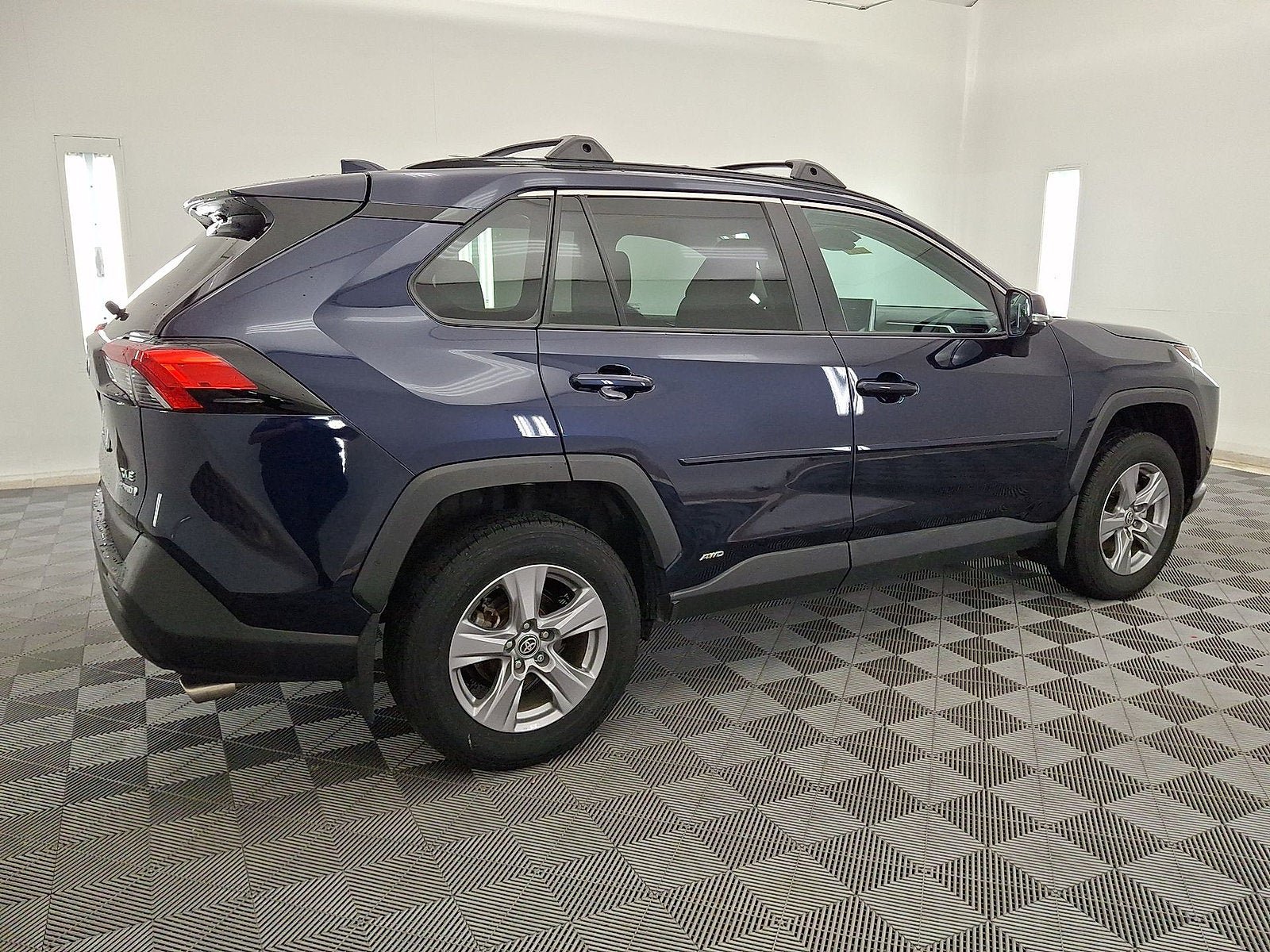 Certified 2024 Toyota RAV4 XLE w/ Convenience Package AWD/4WD image 18
