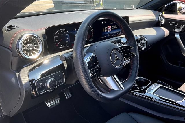 New 2025 Mercedes-Benz CLA 250 image 5