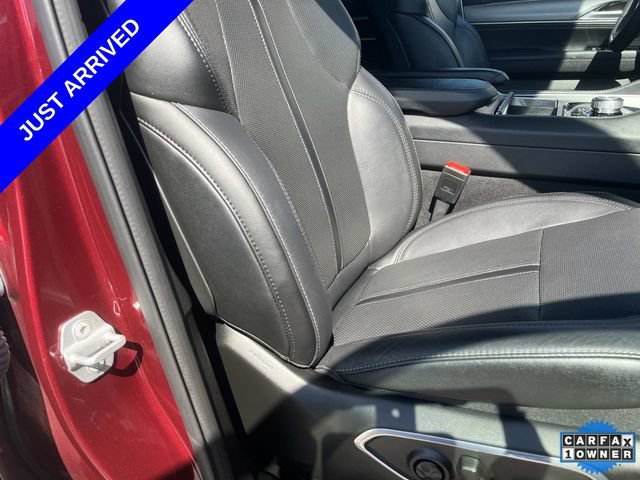 Certified 2024 Jeep Wagoneer Series II w/ Convenience Group I RWD image 27