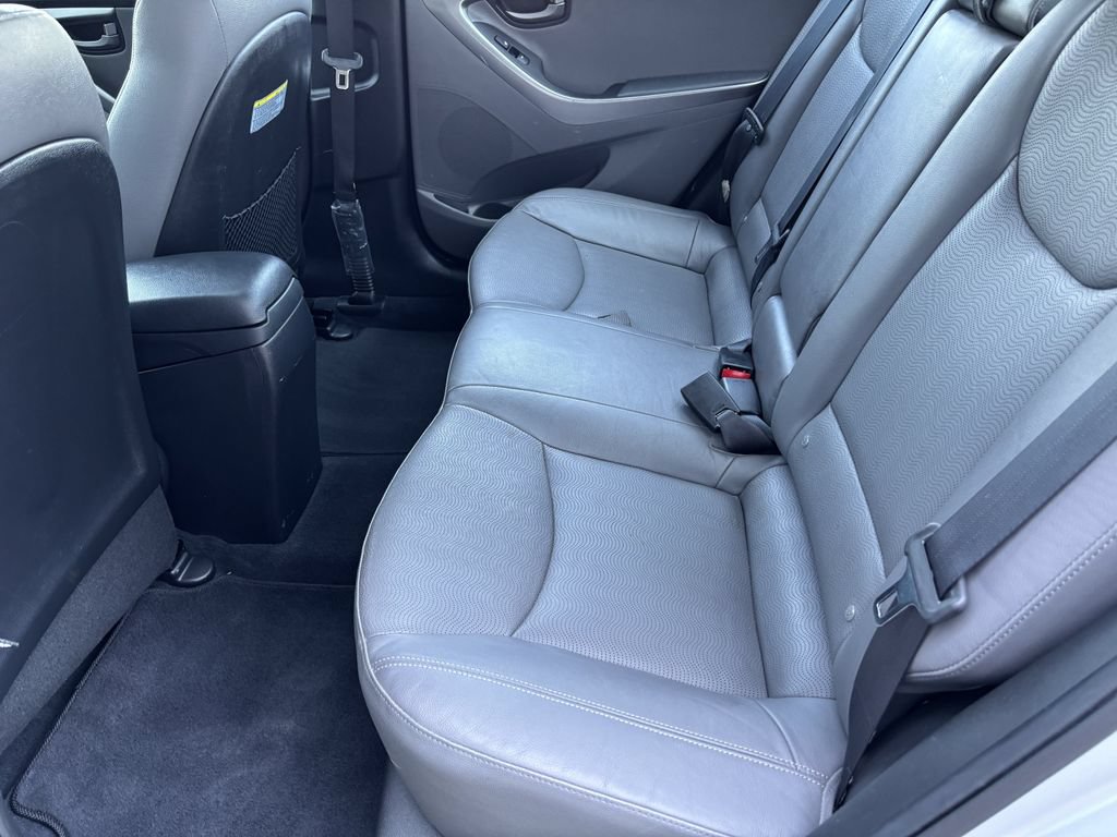 Used 2013 Hyundai Elantra Limited FWD image 24