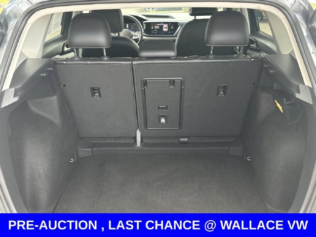 Certified 2023 Volkswagen Taos SE w/ Panoramic Sunroof Package FWD image 10