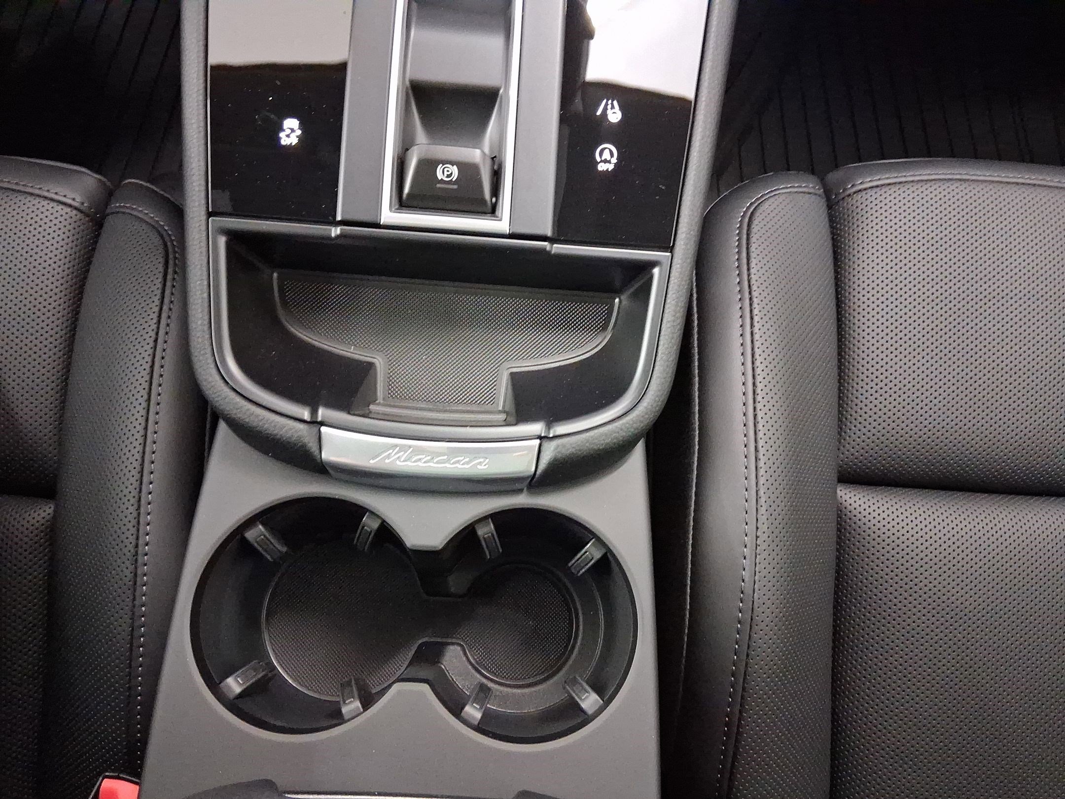 New 2026 Porsche Macan image 29