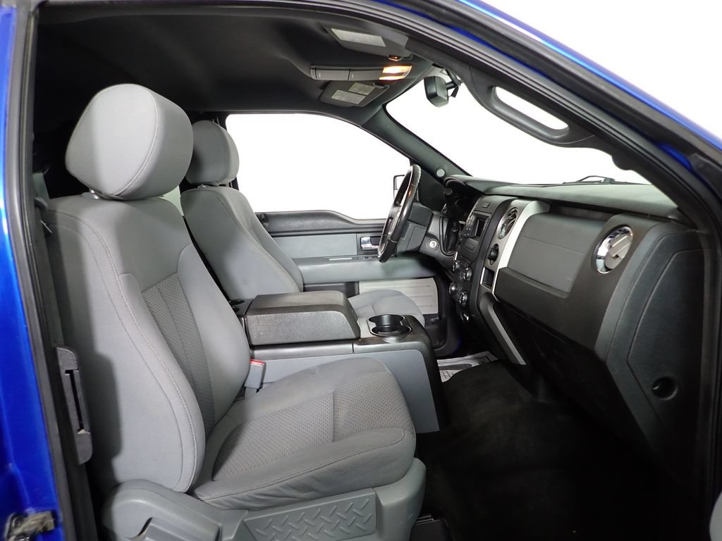 Used 2013 Ford F150 XLT w/ Mid Equipment Group AWD/4WD image 30