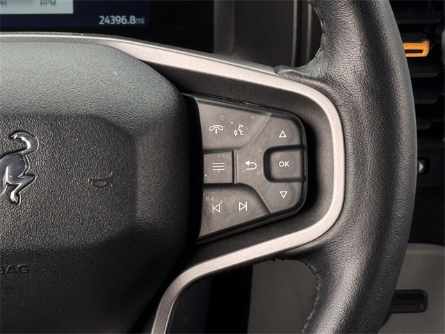 Used 2023 Ford Bronco Badlands image 14