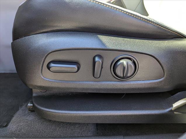 Used 2020 GMC Terrain SLT w/ Preferred Package image 8